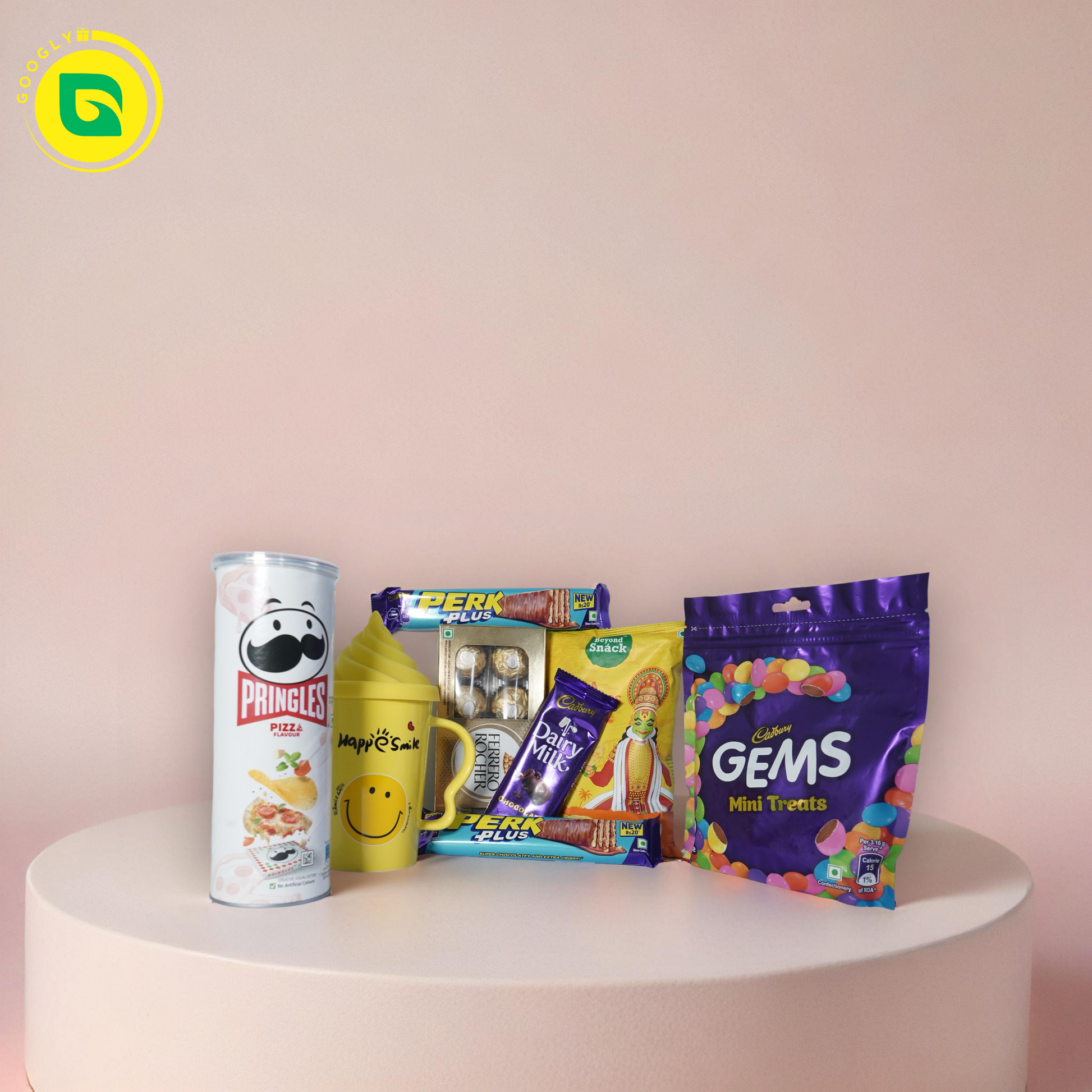 Snack & Smile Crate