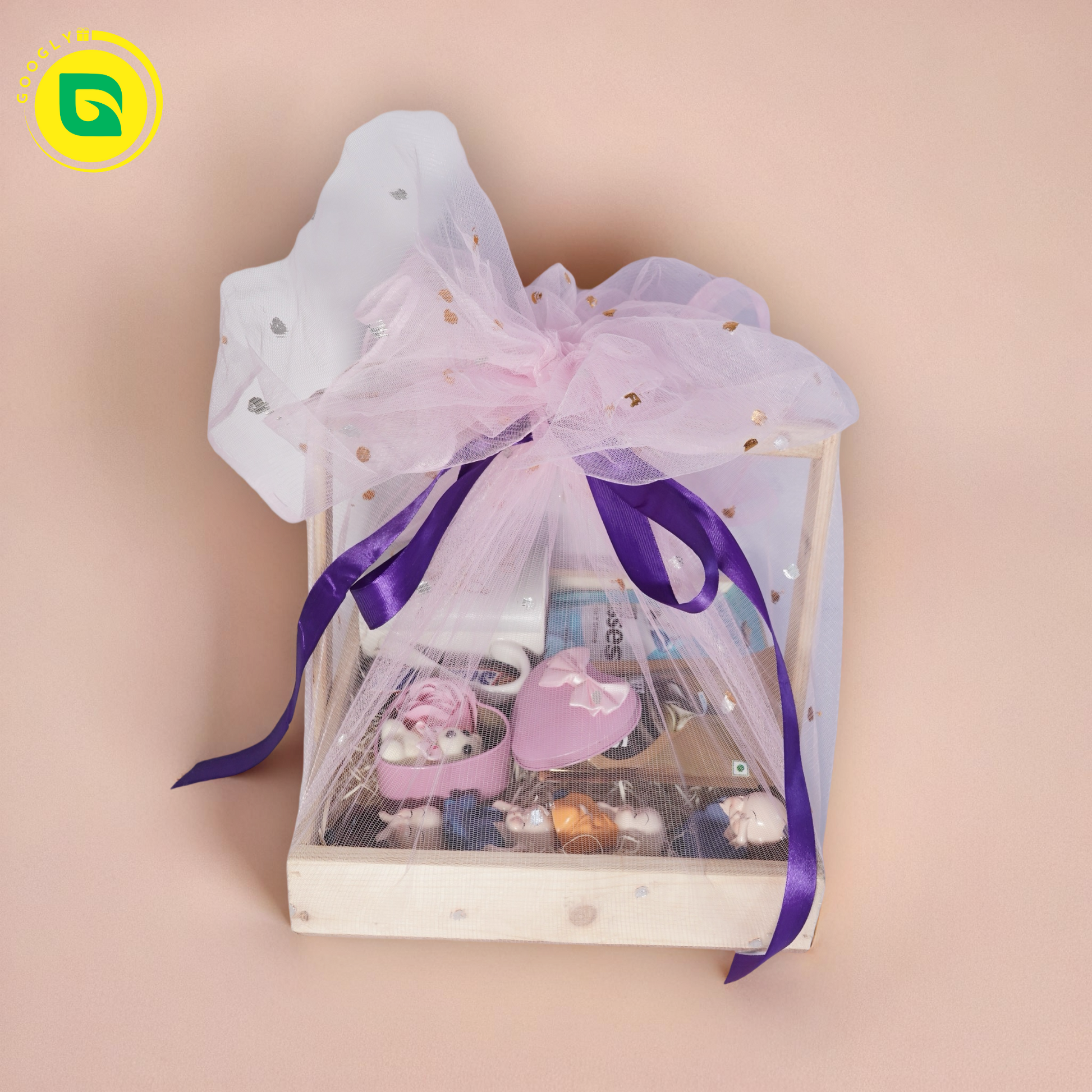 Warm Hugs & Treats Hamper